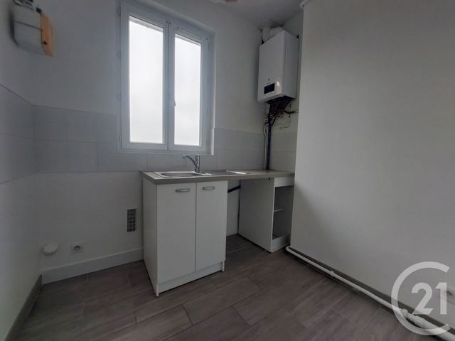 Appartement F3 à louer - 3 pièces - 47.22 m2 - CHOISY LE ROI - 94 - ILE-DE-FRANCE - Century 21 Acv
