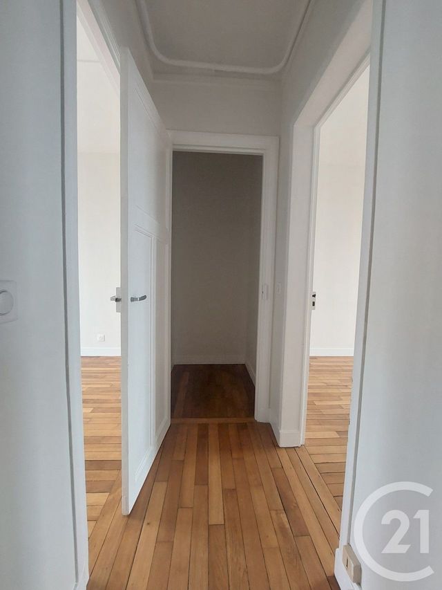 Appartement F3 à louer - 3 pièces - 47.22 m2 - CHOISY LE ROI - 94 - ILE-DE-FRANCE - Century 21 Acv