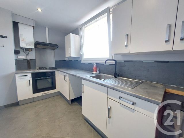 Appartement F3 à louer - 3 pièces - 59.22 m2 - CHOISY LE ROI - 94 - ILE-DE-FRANCE - Century 21 Acv