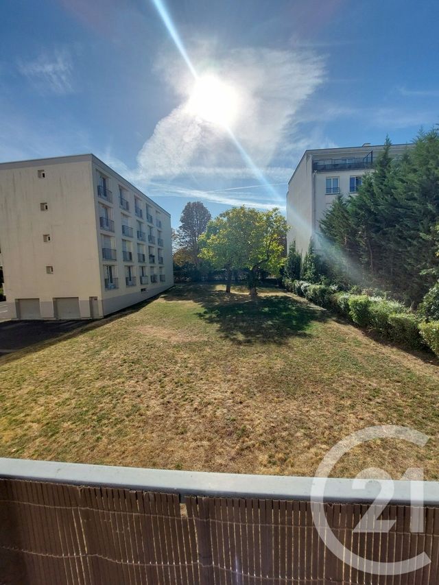 Appartement F3 à louer - 3 pièces - 59.22 m2 - CHOISY LE ROI - 94 - ILE-DE-FRANCE - Century 21 Acv