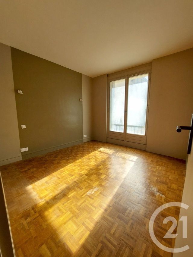 Appartement F3 à louer - 3 pièces - 59.22 m2 - CHOISY LE ROI - 94 - ILE-DE-FRANCE - Century 21 Acv