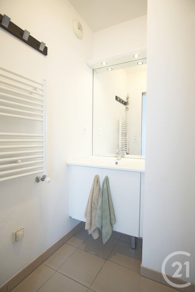 Appartement F4 à louer - 4 pièces - 81.17 m2 - CHOISY LE ROI - 94 - ILE-DE-FRANCE - Century 21 Acv