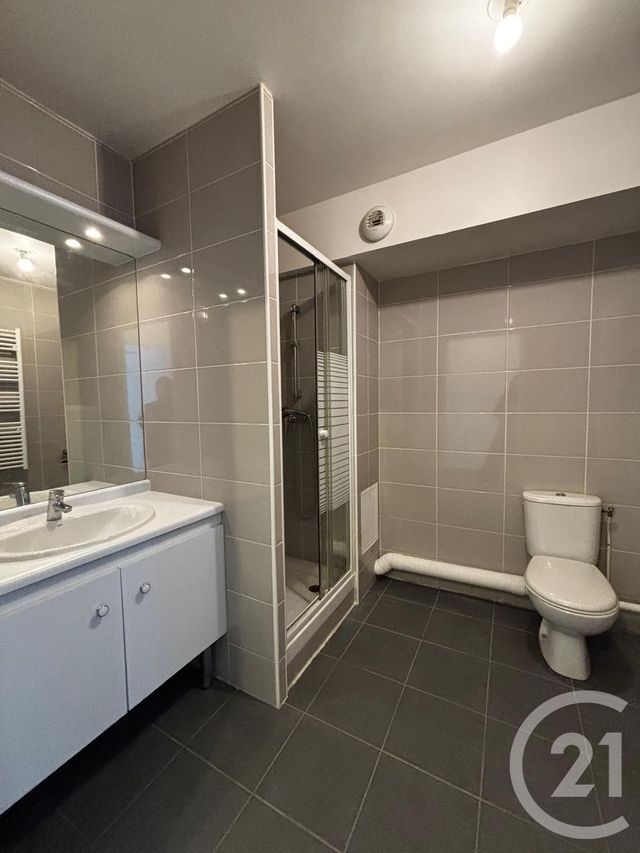 Appartement Studio à louer - 1 pièce - 26.5 m2 - CHOISY LE ROI - 94 - ILE-DE-FRANCE - Century 21 Acv