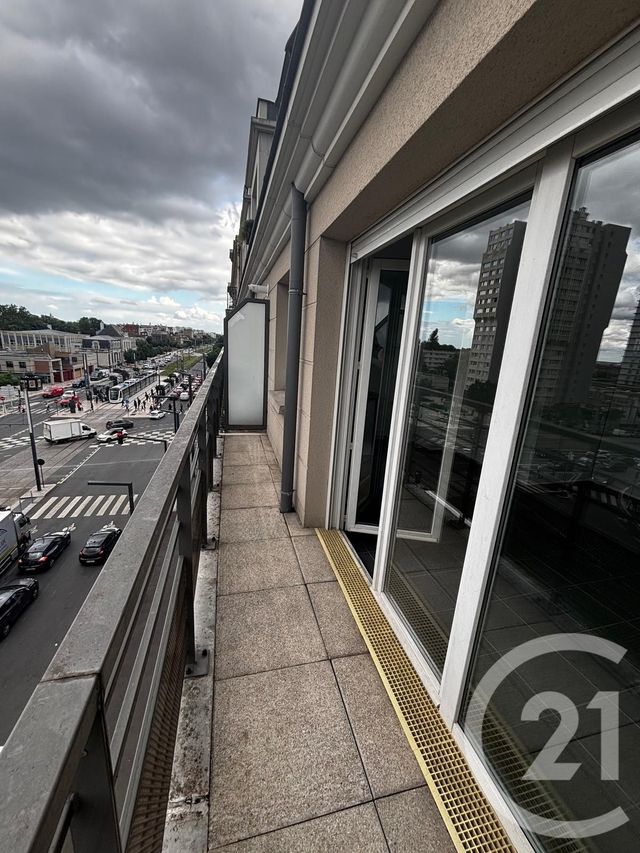 Appartement Studio à louer - 1 pièce - 26.5 m2 - CHOISY LE ROI - 94 - ILE-DE-FRANCE - Century 21 Acv