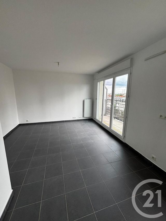 Appartement Studio à louer - 1 pièce - 26.5 m2 - CHOISY LE ROI - 94 - ILE-DE-FRANCE - Century 21 Acv