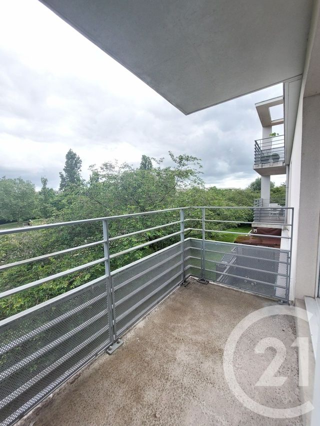 Appartement F5 à louer - 5 pièces - 94.02 m2 - CRETEIL - 94 - ILE-DE-FRANCE - Century 21 Acv