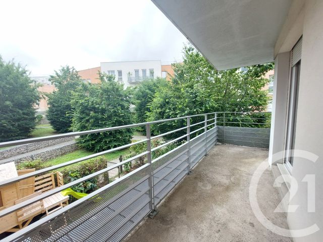 Appartement F5 à louer - 5 pièces - 94.02 m2 - CRETEIL - 94 - ILE-DE-FRANCE - Century 21 Acv