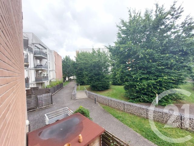 Appartement F5 à louer - 5 pièces - 94.02 m2 - CRETEIL - 94 - ILE-DE-FRANCE - Century 21 Acv