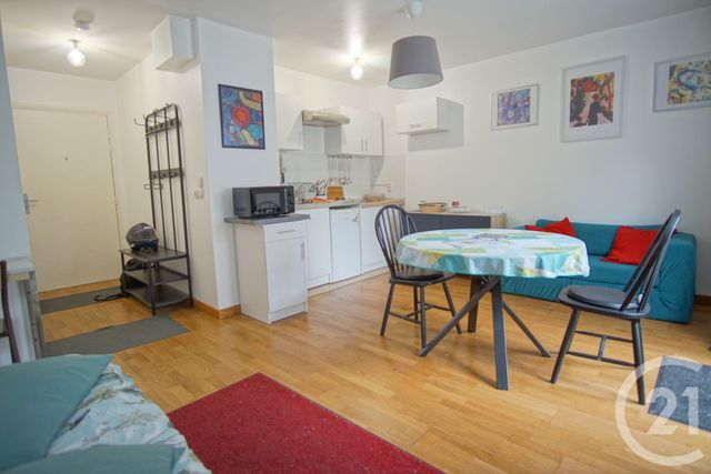 Appartement F1 à louer - 1 pièce - 32.4 m2 - VILLENEUVE LE ROI - 94 - ILE-DE-FRANCE - Century 21 Acv