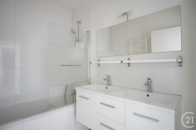 Appartement F2 à louer - 2 pièces - 49.26 m2 - ORLY - 94 - ILE-DE-FRANCE - Century 21 Acv