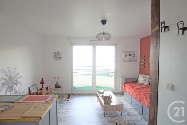 Appartement F1 à louer - 1 pièce - 21.3 m2 - CHOISY LE ROI - 94 - ILE-DE-FRANCE - Century 21 Acv