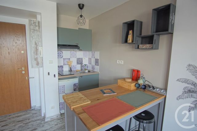 Appartement F1 à louer - 1 pièce - 21.3 m2 - CHOISY LE ROI - 94 - ILE-DE-FRANCE - Century 21 Acv