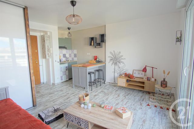 Appartement F1 à louer - 1 pièce - 21.3 m2 - CHOISY LE ROI - 94 - ILE-DE-FRANCE - Century 21 Acv