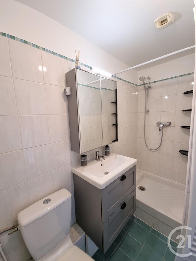 Appartement F1 à louer - 1 pièce - 21.3 m2 - CHOISY LE ROI - 94 - ILE-DE-FRANCE - Century 21 Acv