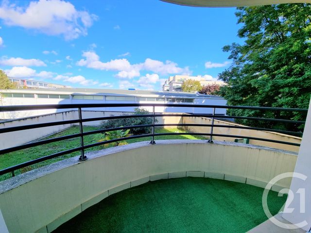 Appartement F1 à louer - 1 pièce - 21.3 m2 - CHOISY LE ROI - 94 - ILE-DE-FRANCE - Century 21 Acv