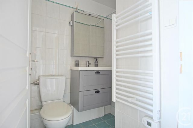 Appartement F1 à louer - 1 pièce - 21.3 m2 - CHOISY LE ROI - 94 - ILE-DE-FRANCE - Century 21 Acv