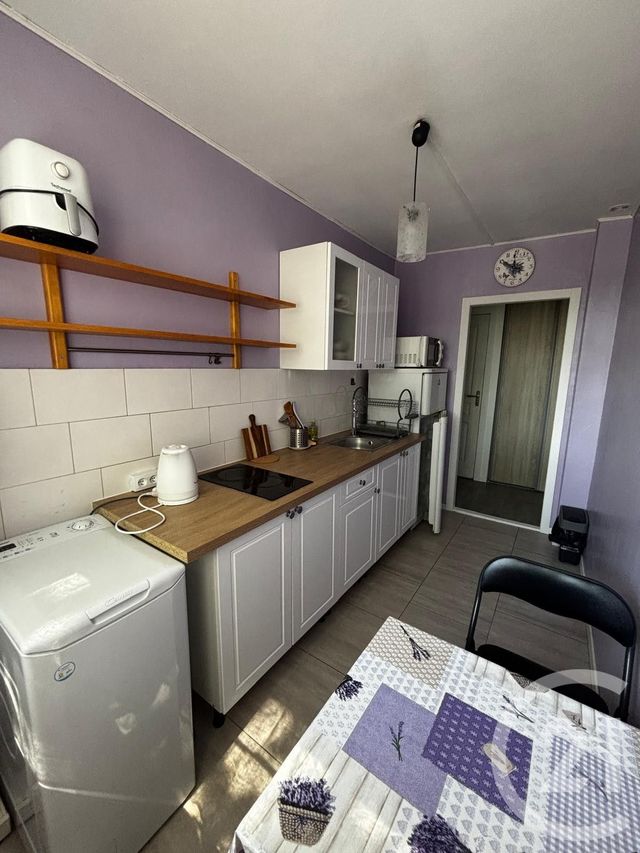 Appartement F2 à louer - 2 pièces - 40.25 m2 - CRETEIL - 94 - ILE-DE-FRANCE - Century 21 Acv