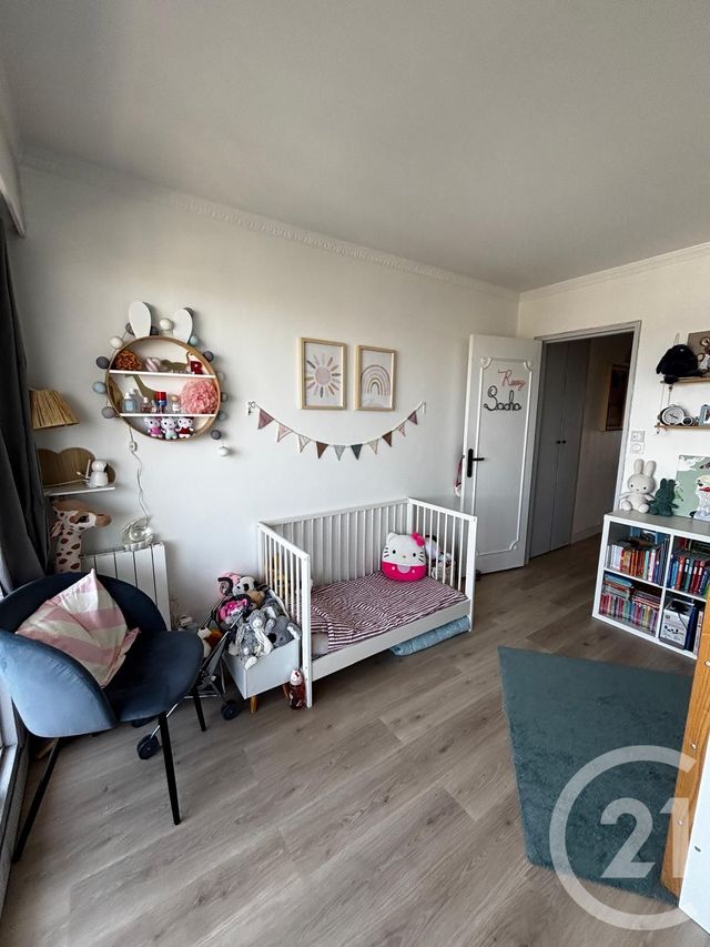 Appartement F3 à louer - 3 pièces - 69.0 m2 - MAISONS ALFORT - 94 - ILE-DE-FRANCE - Century 21 Acv