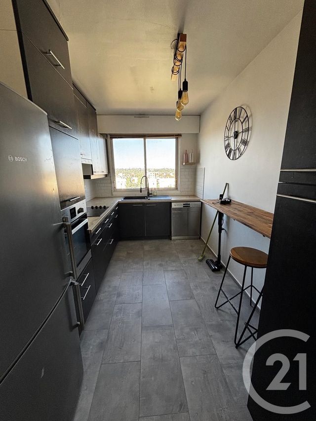 Appartement F3 à louer - 3 pièces - 69.0 m2 - MAISONS ALFORT - 94 - ILE-DE-FRANCE - Century 21 Acv