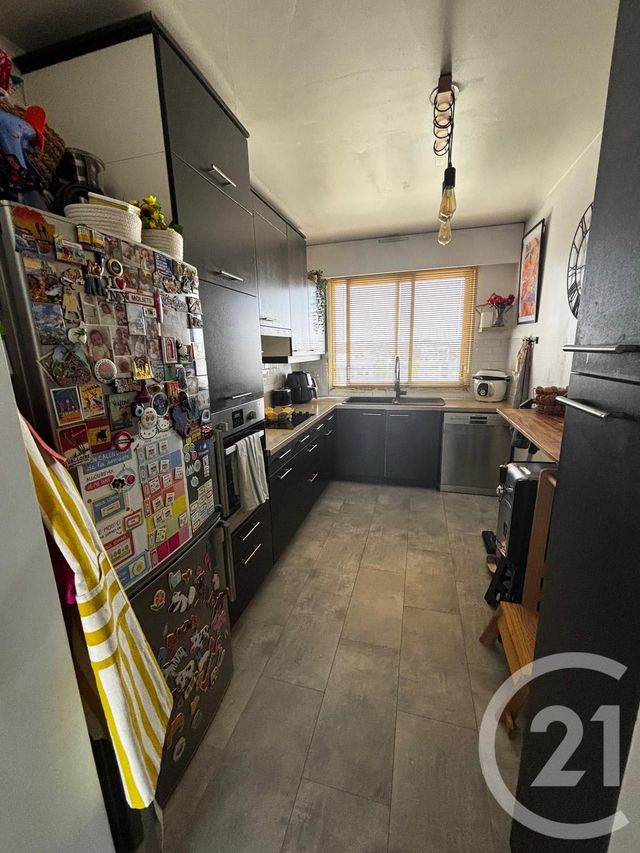 Appartement F3 à louer - 3 pièces - 69.0 m2 - MAISONS ALFORT - 94 - ILE-DE-FRANCE - Century 21 Acv