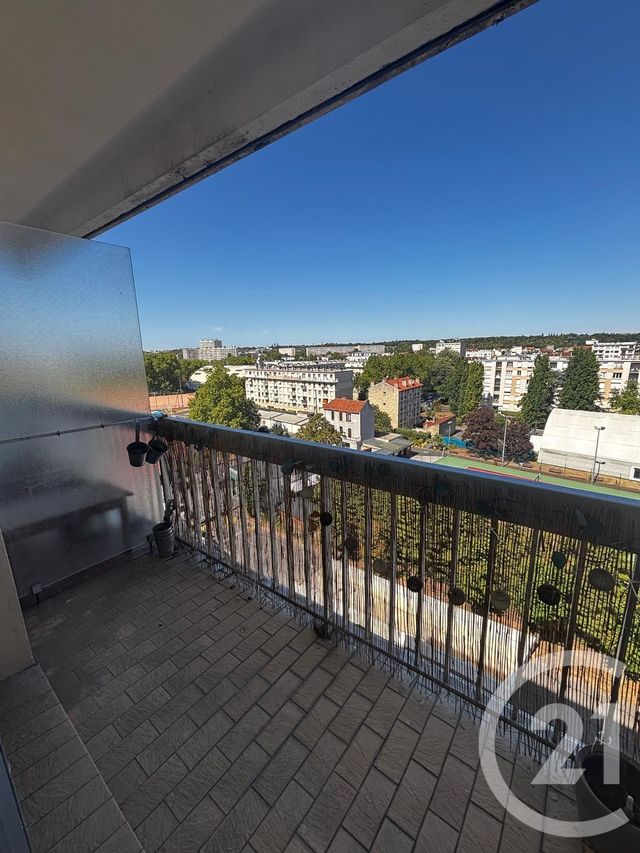 Appartement F3 à louer - 3 pièces - 69.0 m2 - MAISONS ALFORT - 94 - ILE-DE-FRANCE - Century 21 Acv