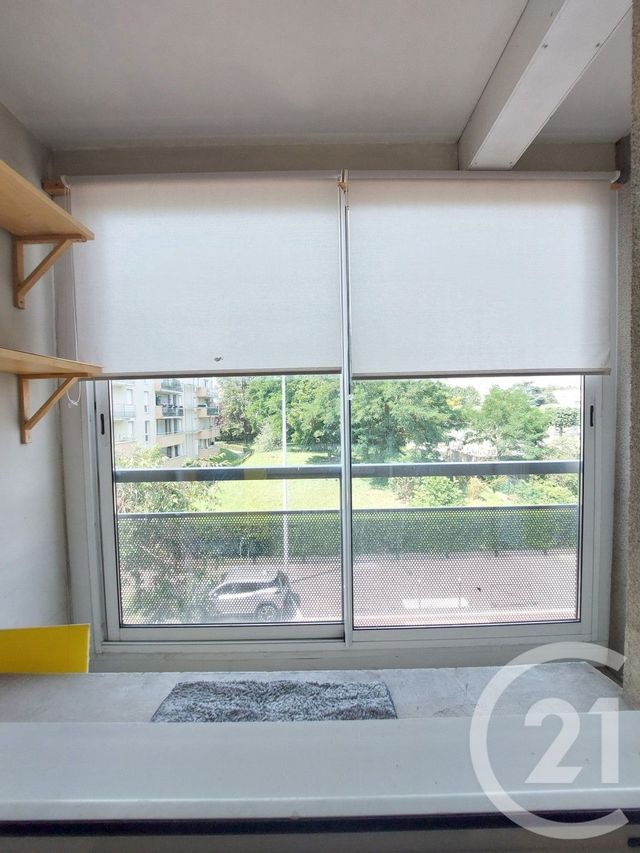 Appartement F4 à louer - 4 pièces - 79.0 m2 - BONNEUIL SUR MARNE - 94 - ILE-DE-FRANCE - Century 21 Acv
