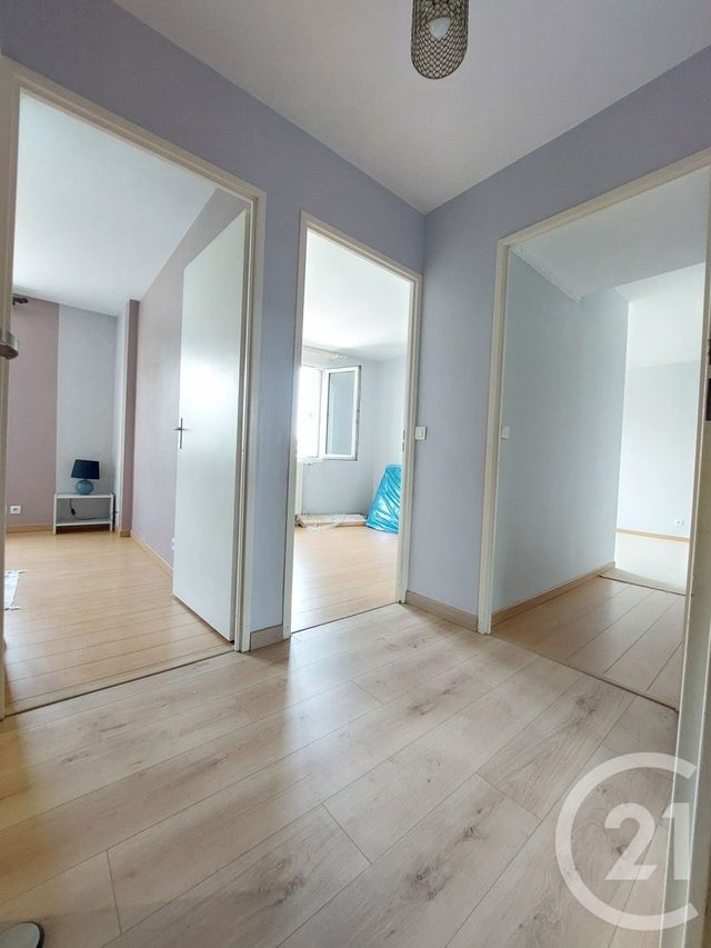 Appartement F4 à louer - 4 pièces - 79.0 m2 - BONNEUIL SUR MARNE - 94 - ILE-DE-FRANCE - Century 21 Acv