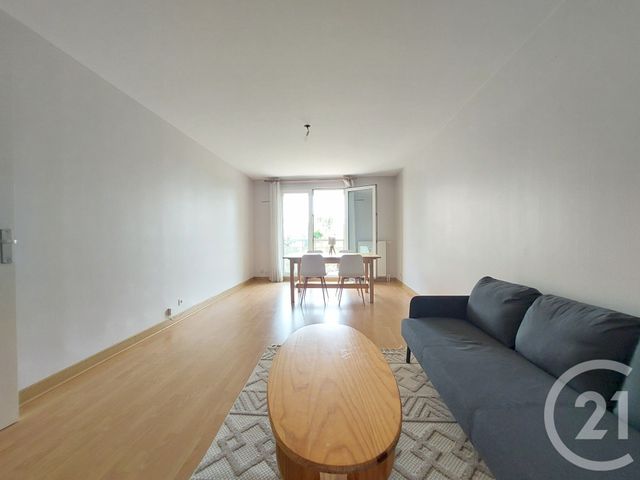 Appartement F4 à louer - 4 pièces - 79.0 m2 - BONNEUIL SUR MARNE - 94 - ILE-DE-FRANCE - Century 21 Acv