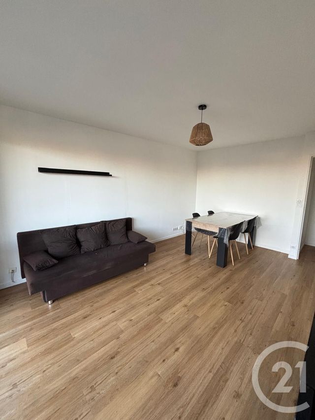 Appartement F2 à louer - 2 pièces - 47.21 m2 - CRETEIL - 94 - ILE-DE-FRANCE - Century 21 Acv