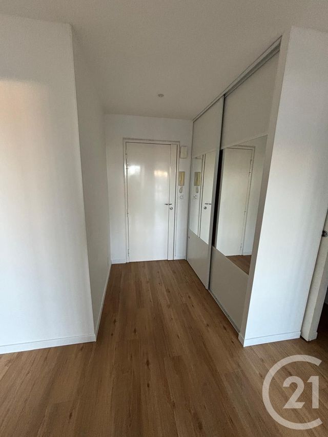 Appartement F2 à louer - 2 pièces - 47.21 m2 - CRETEIL - 94 - ILE-DE-FRANCE - Century 21 Acv