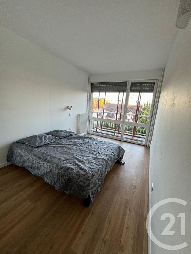 Appartement F2 à louer - 2 pièces - 47.21 m2 - CRETEIL - 94 - ILE-DE-FRANCE - Century 21 Acv