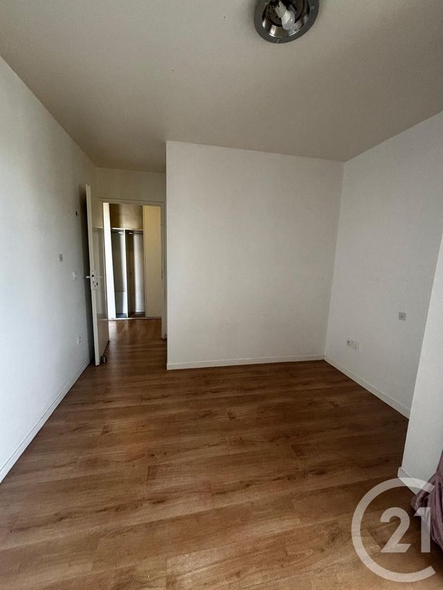 Appartement F3 bis à louer - 3 pièces - 58.83 m2 - ORLY - 94 - ILE-DE-FRANCE - Century 21 Acv