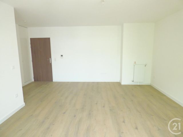Appartement F3 à louer - 3 pièces - 60.95 m2 - THIAIS - 94 - ILE-DE-FRANCE - Century 21 Acv