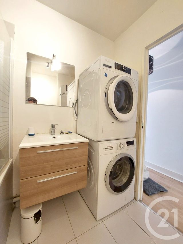 Appartement F1 à louer - 1 pièce - 31.0 m2 - VITRY SUR SEINE - 94 - ILE-DE-FRANCE - Century 21 Acv