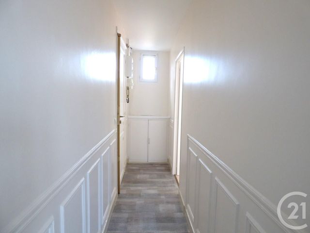 Appartement F2 à louer - 2 pièces - 36.93 m2 - CHOISY LE ROI - 94 - ILE-DE-FRANCE - Century 21 Acv