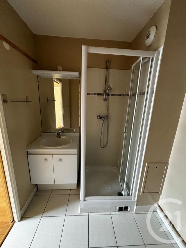 Appartement F2 à louer - 2 pièces - 42.11 m2 - CHOISY LE ROI - 94 - ILE-DE-FRANCE - Century 21 Acv
