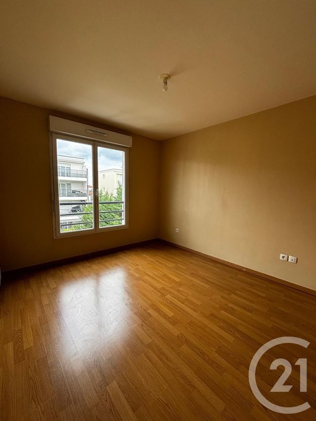 Appartement F2 à louer - 2 pièces - 42.11 m2 - CHOISY LE ROI - 94 - ILE-DE-FRANCE - Century 21 Acv