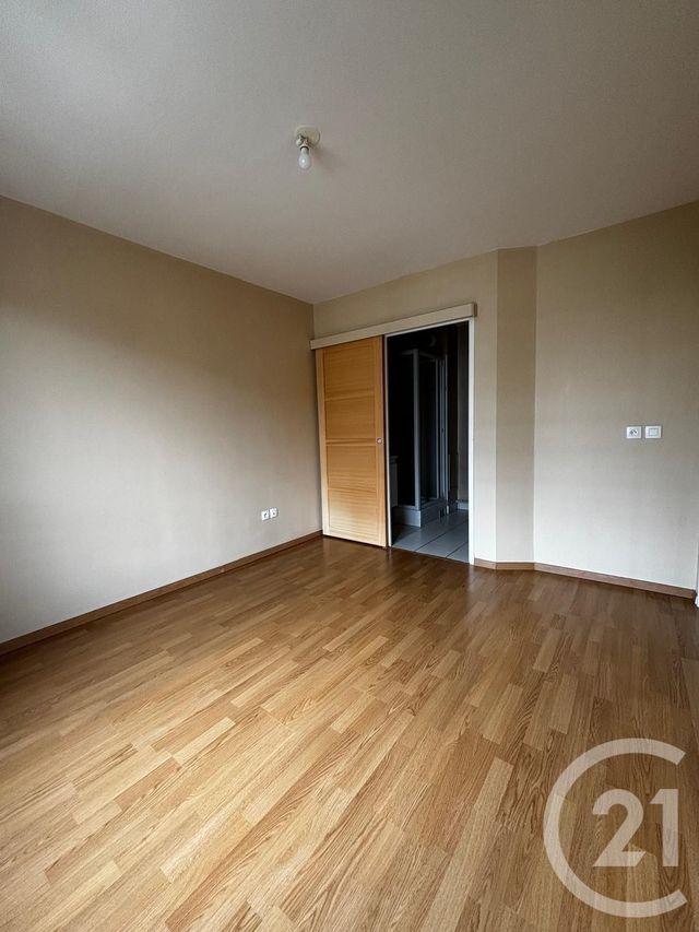 Appartement F2 à louer - 2 pièces - 42.11 m2 - CHOISY LE ROI - 94 - ILE-DE-FRANCE - Century 21 Acv