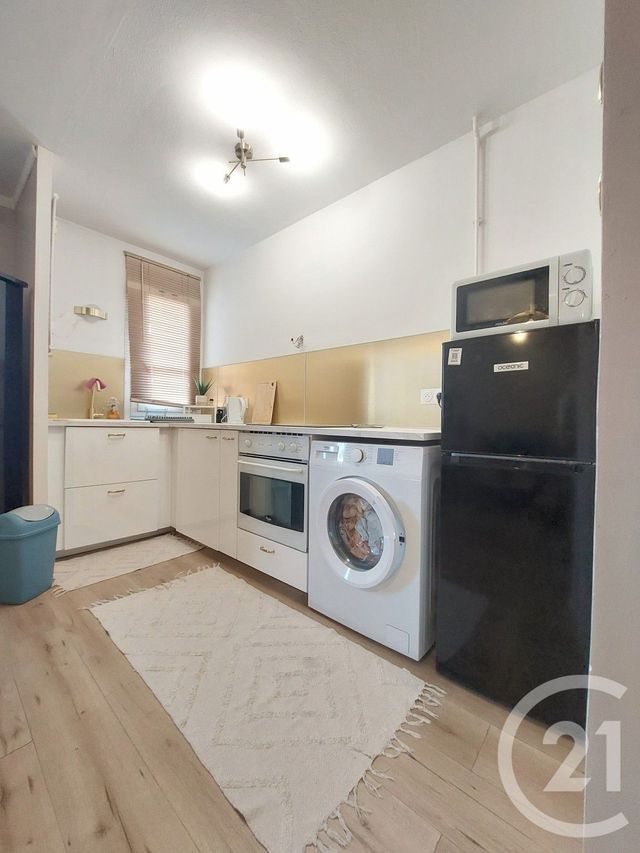 Appartement F2 à louer - 2 pièces - 41.72 m2 - MAISONS ALFORT - 94 - ILE-DE-FRANCE - Century 21 Acv