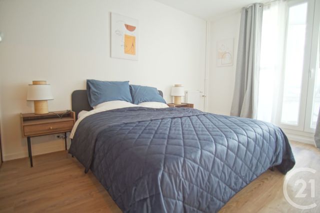 Appartement F2 à louer - 2 pièces - 45.0 m2 - CRETEIL - 94 - ILE-DE-FRANCE - Century 21 Acv