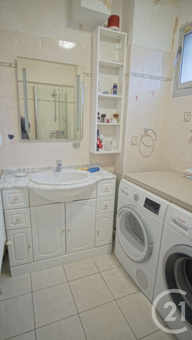 Appartement F3 à louer - 3 pièces - 69.28 m2 - CRETEIL - 94 - ILE-DE-FRANCE - Century 21 Acv