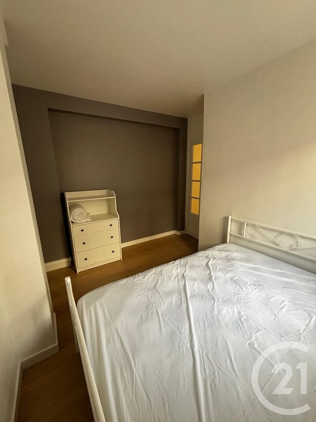 Appartement F2 à louer - 2 pièces - 42.85 m2 - CHOISY LE ROI - 94 - ILE-DE-FRANCE - Century 21 Acv