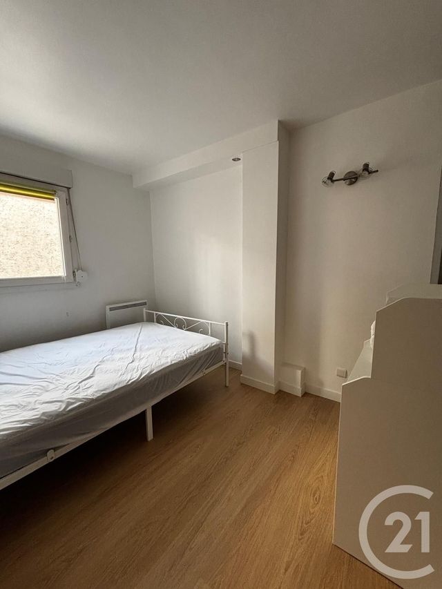 Appartement F2 à louer - 2 pièces - 42.85 m2 - CHOISY LE ROI - 94 - ILE-DE-FRANCE - Century 21 Acv