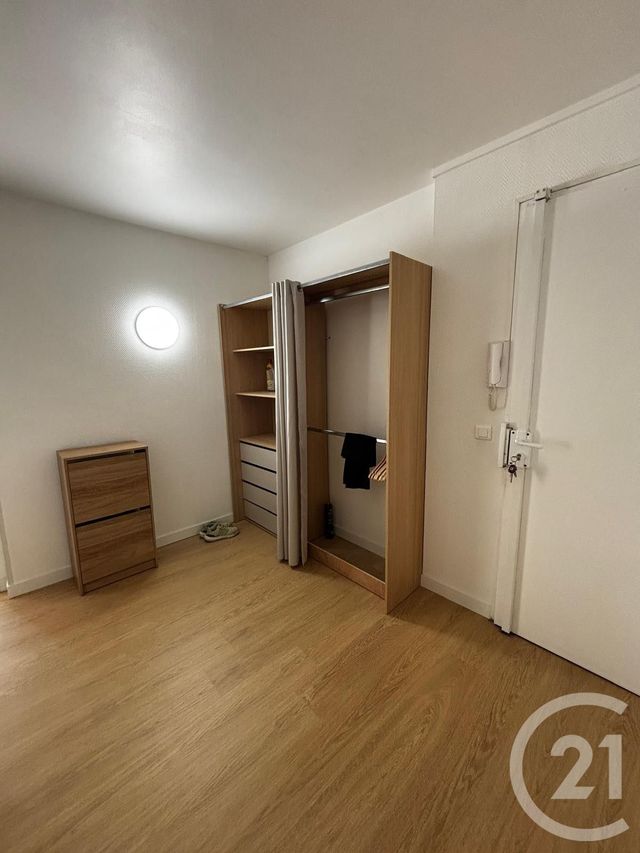 Appartement F2 à louer - 2 pièces - 42.85 m2 - CHOISY LE ROI - 94 - ILE-DE-FRANCE - Century 21 Acv