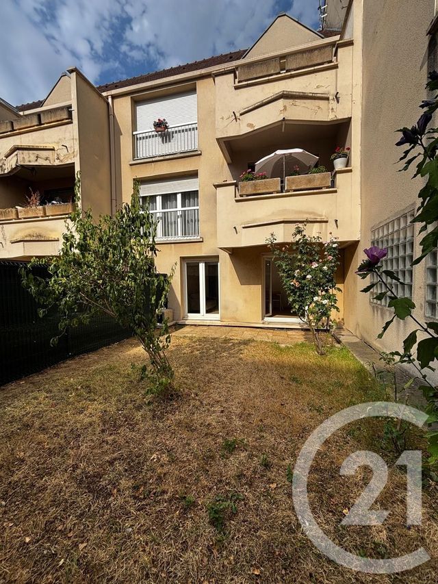 Appartement F2 à louer - 2 pièces - 42.85 m2 - CHOISY LE ROI - 94 - ILE-DE-FRANCE - Century 21 Acv