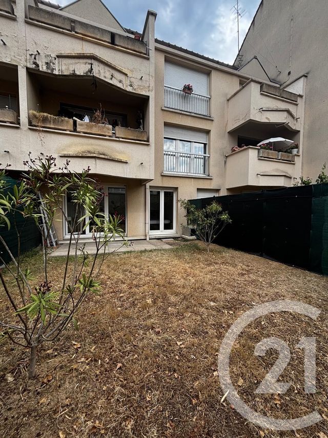 Appartement Studio à louer - 1 pièce - 25.78 m2 - CHOISY LE ROI - 94 - ILE-DE-FRANCE - Century 21 Acv