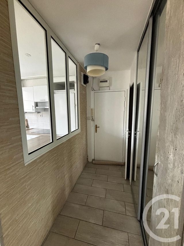 Appartement F3 à louer - 3 pièces - 52.35 m2 - CRETEIL - 94 - ILE-DE-FRANCE - Century 21 Acv