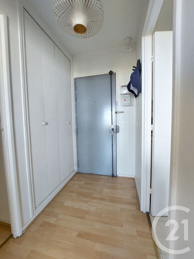 Appartement F2 à louer - 2 pièces - 47.92 m2 - CHOISY LE ROI - 94 - ILE-DE-FRANCE - Century 21 Acv