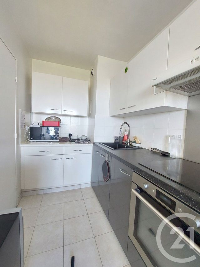 Appartement F2 à louer - 2 pièces - 47.92 m2 - CHOISY LE ROI - 94 - ILE-DE-FRANCE - Century 21 Acv
