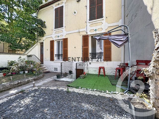 Appartement à vendre - 2 pièces - 45.05 m2 - CHOISY LE ROI - 94 - ILE-DE-FRANCE - Century 21 Acv